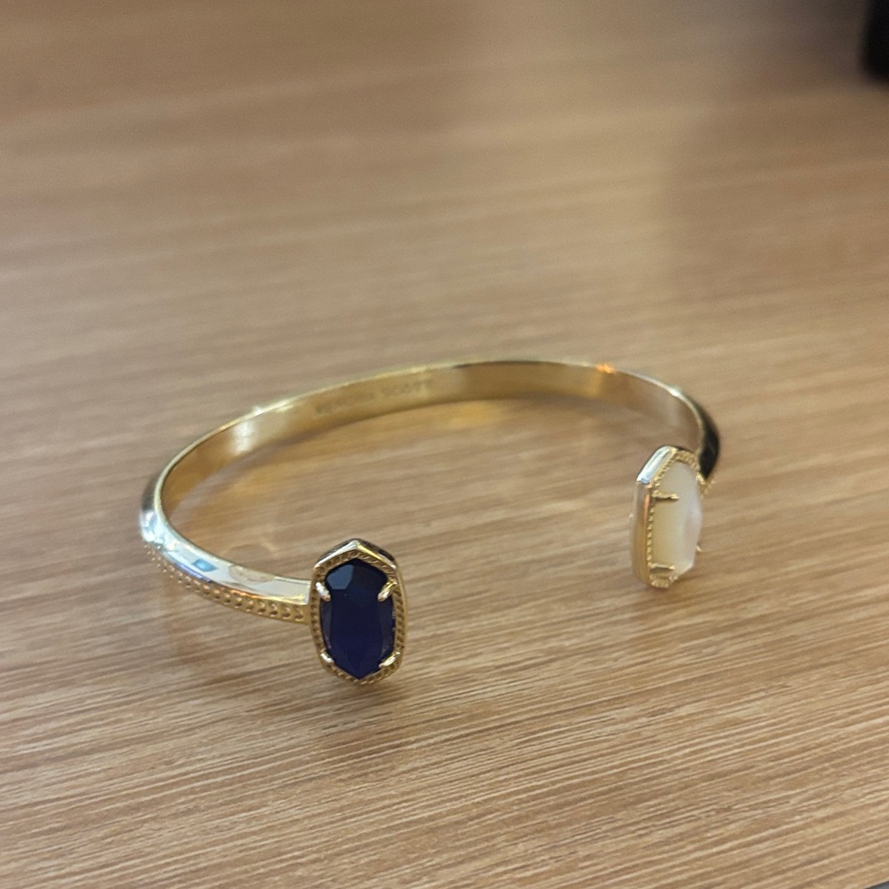 Kendra Scott bracelet